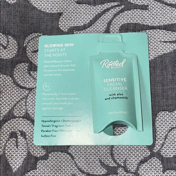 rooted beauty sensitive facial cleanser